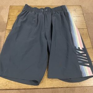 Men’s Nike Shorts | Men’s Medium | Like New